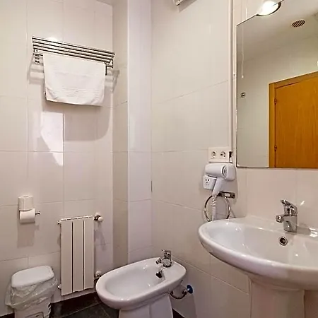 Hotel Sagunto מלון